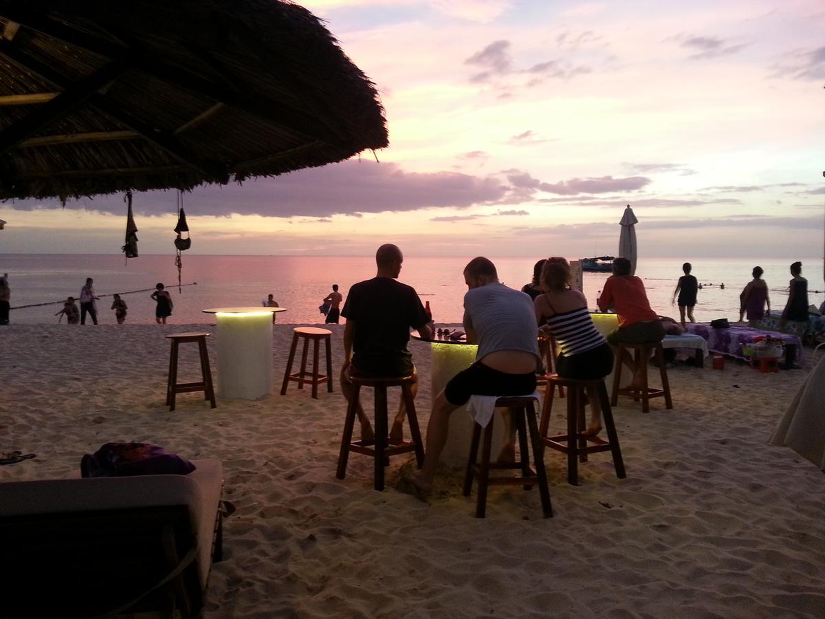 Coastal Village Beach Resort 富国 外观 照片