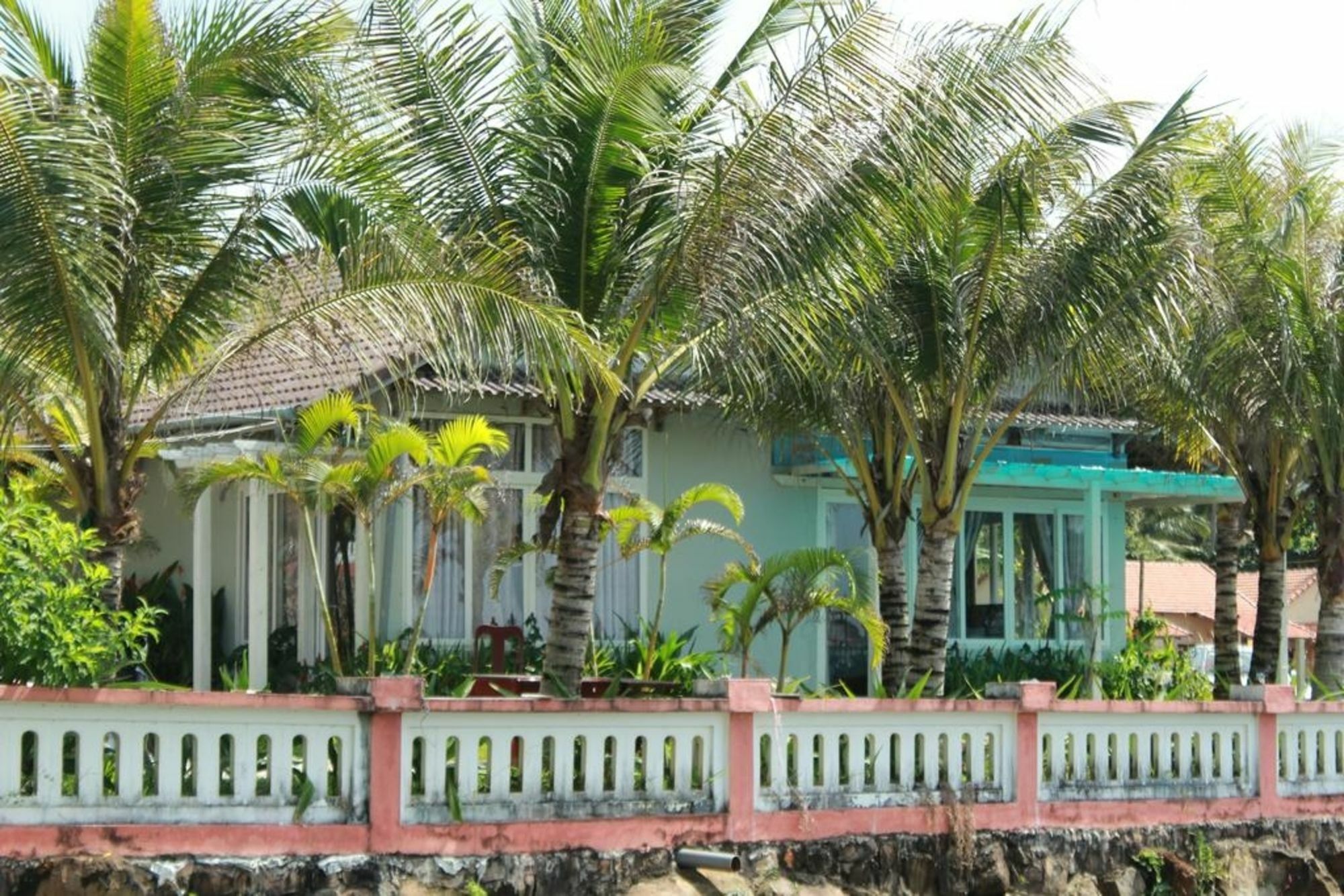 Coastal Village Beach Resort 富国 外观 照片