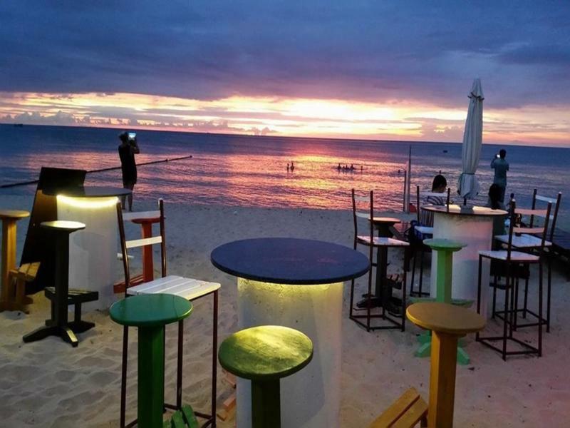 Coastal Village Beach Resort 富国 外观 照片