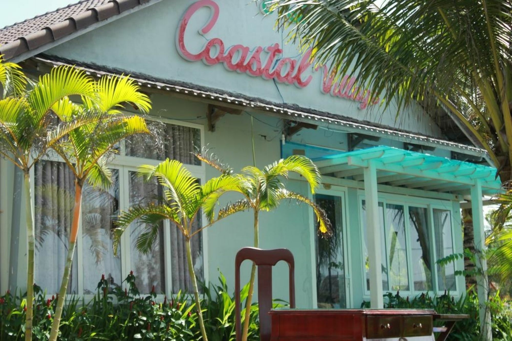 Coastal Village Beach Resort 富国 外观 照片